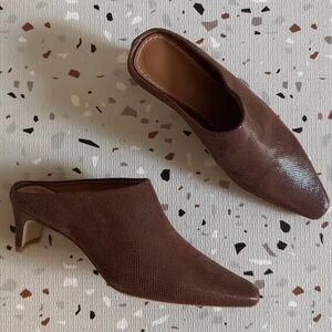 STAUD Brown Textured Mules